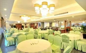 Luanchuan Re-Channel Ferry Lake Hotel Gucheng  Buitenkant foto
